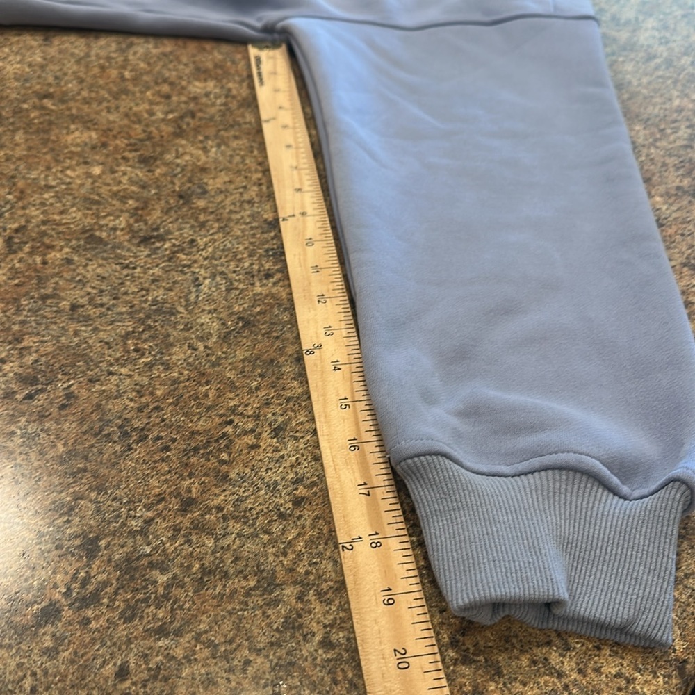 Bailey Rose Sweatshirt Size L Powder Blue Long Sleeve Dont Know Dont Care Logo - Picture 9 of 11